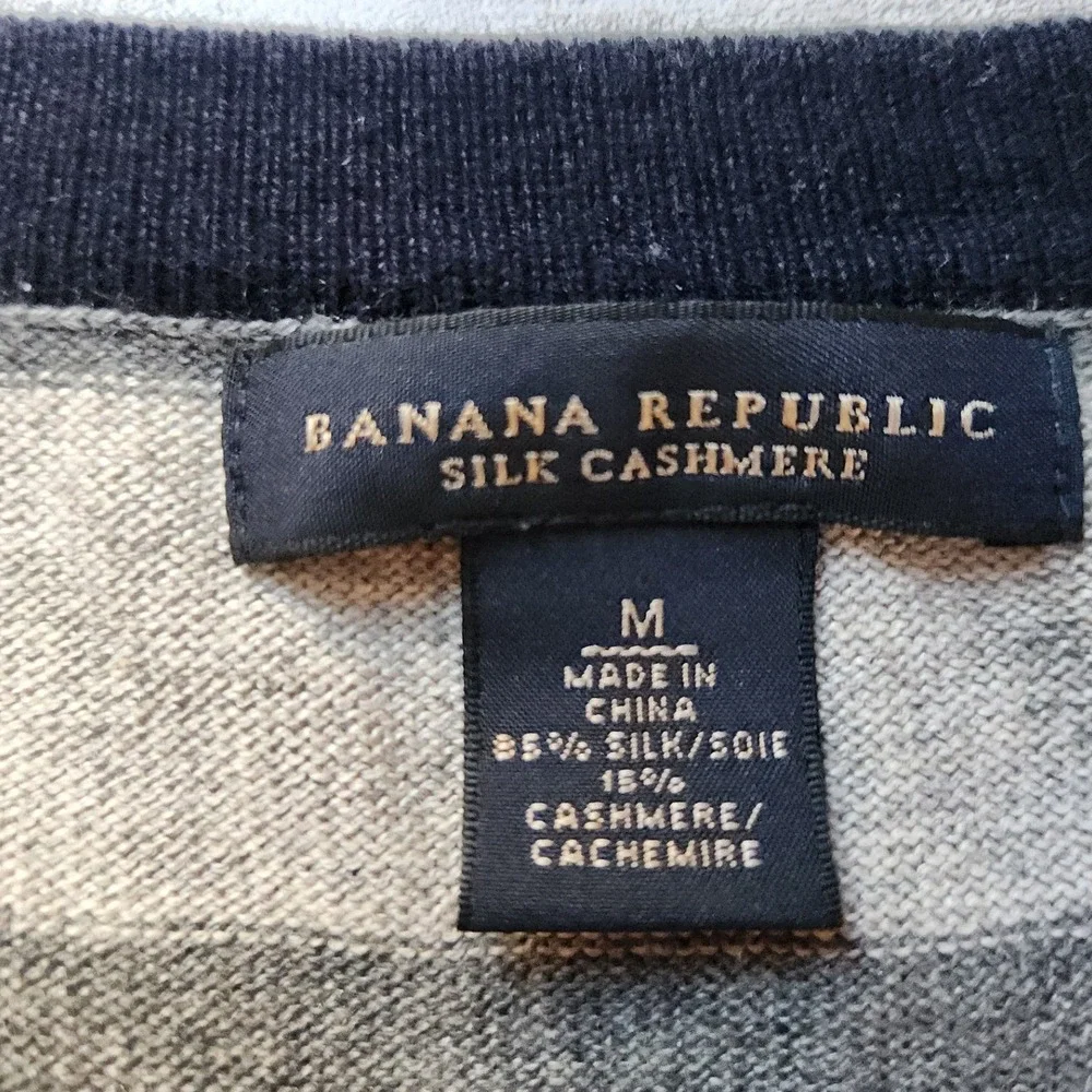 Banana Republic Sweater Mens M Grey Striped Silk Cashmere Knit Preppy Classic